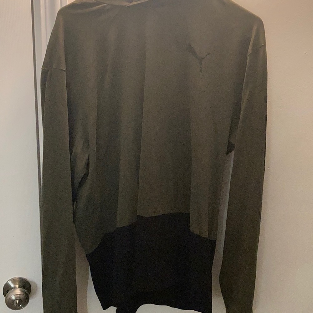 Puma dark green and black thin hooded sweatshirt